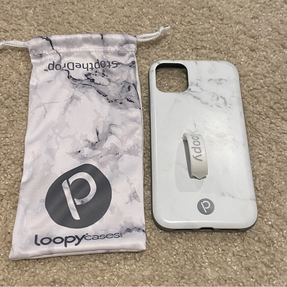 Loopy case white marble iPhone 11 XR Righty